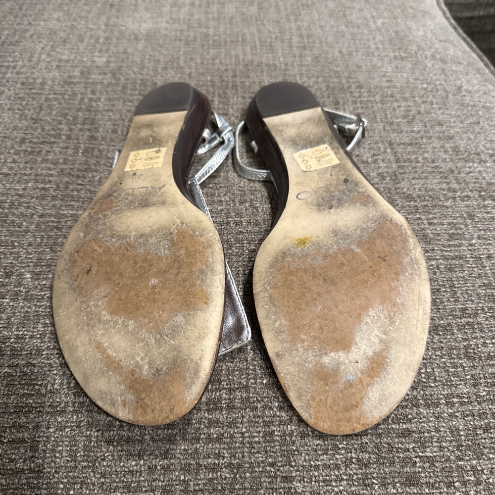Aldo Metallic Silver Sandals - Picture 4 of 5